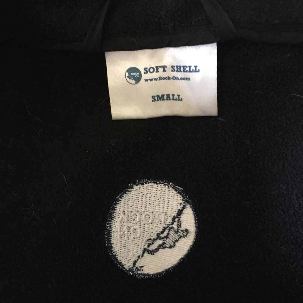 Rock On Basic Soft Shell - Picture 4 of 4